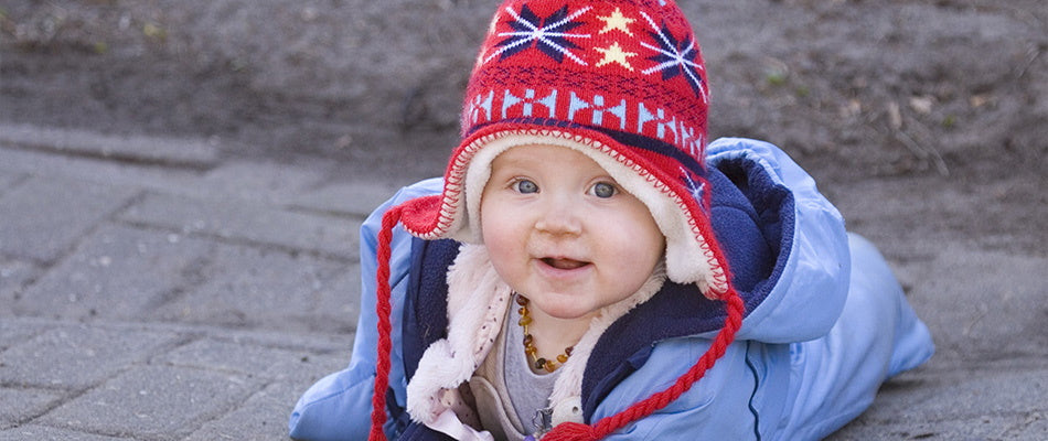 toddler wearing woolly hat